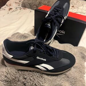 Reebok Classic Sneakers